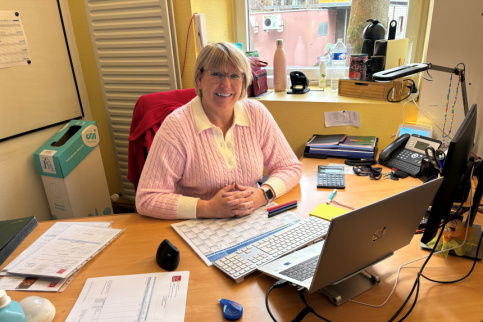 Sophie Silvestro vous accueille dans le bureau au rez-de-chaussée